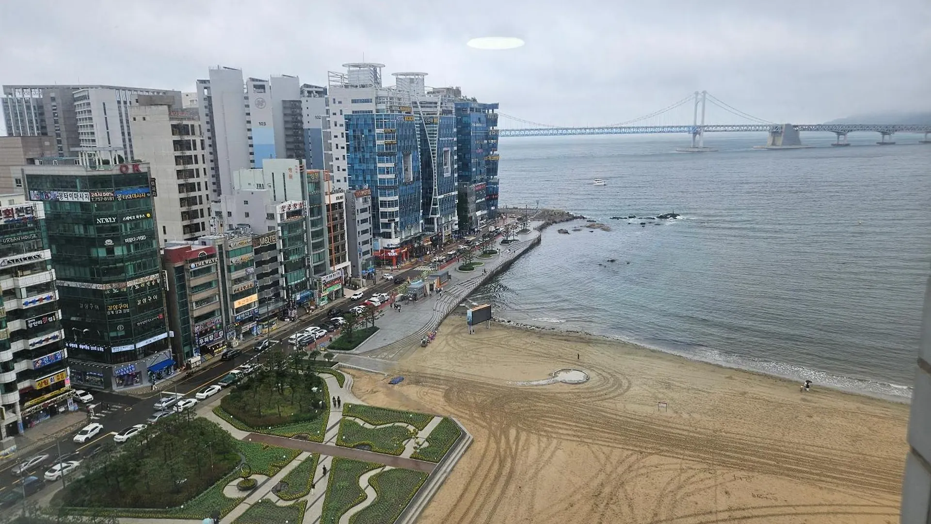 Lily Bed & Breakfast Busan South Korea